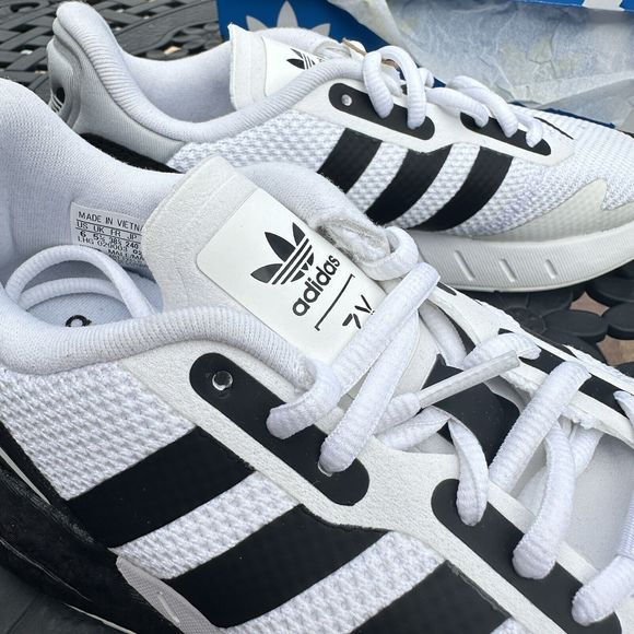 Adidas ZX 1K Boost White Black Men\'s Athletic Shoes FX6510 main image 14